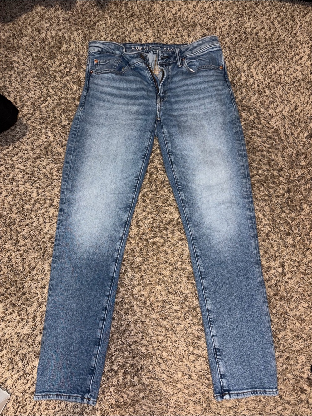 American Eagle Outfitters Light Wash Skinny Jeans